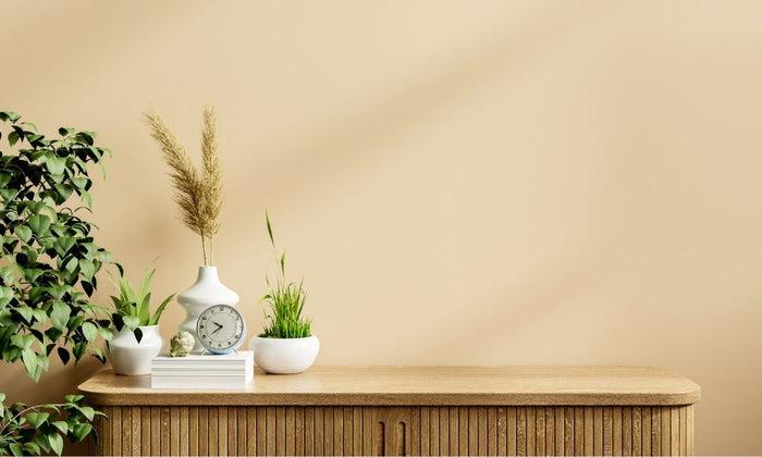 Picking a lamp for a console table